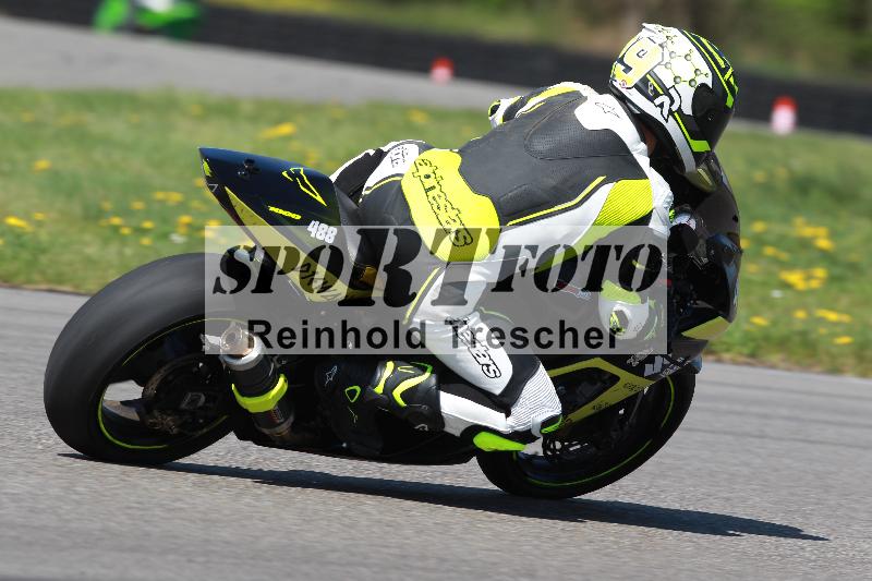 /Archiv-2022/07 16.04.2022 Speer Racing ADR/Gruppe gelb/488